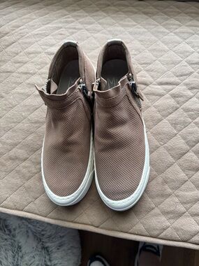 Miz Mooz Women’s Taupe Slip-On Perforated Sneakers